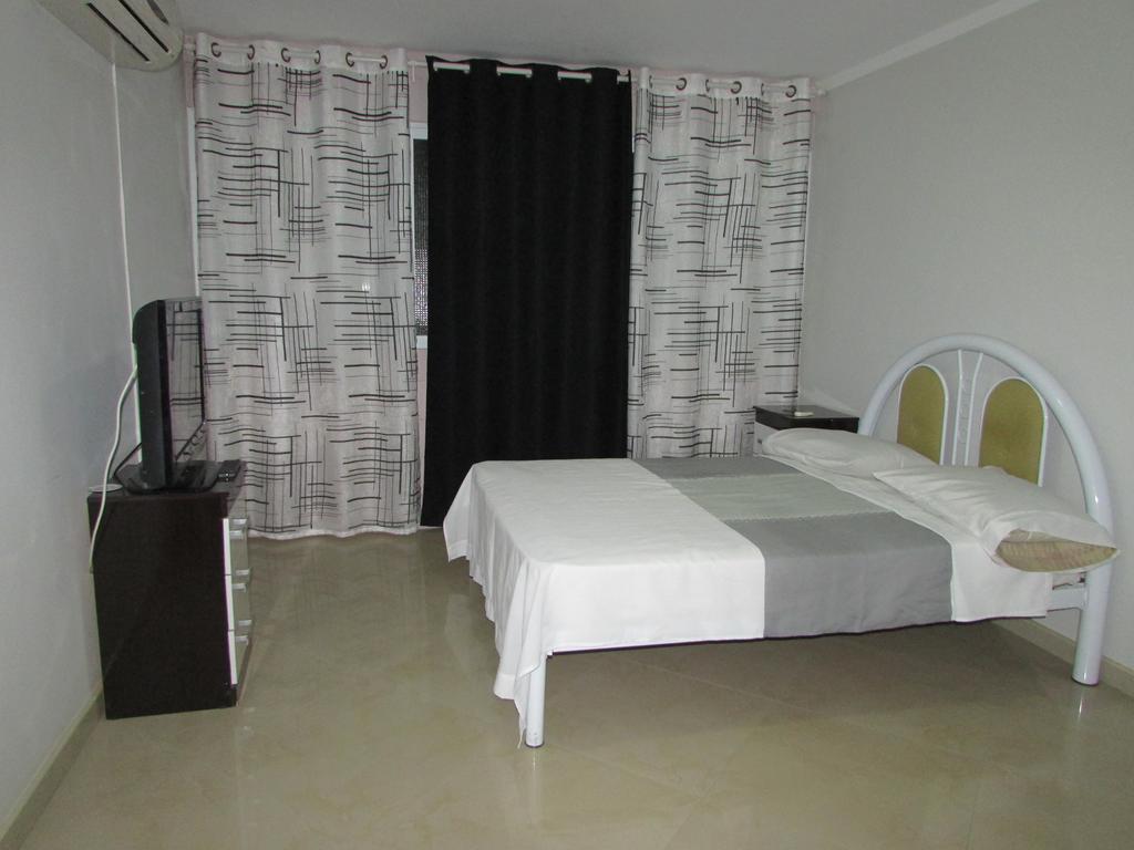 Residencial Girassol, Lda Bed & Breakfast São Filipe Eksteriør bilde