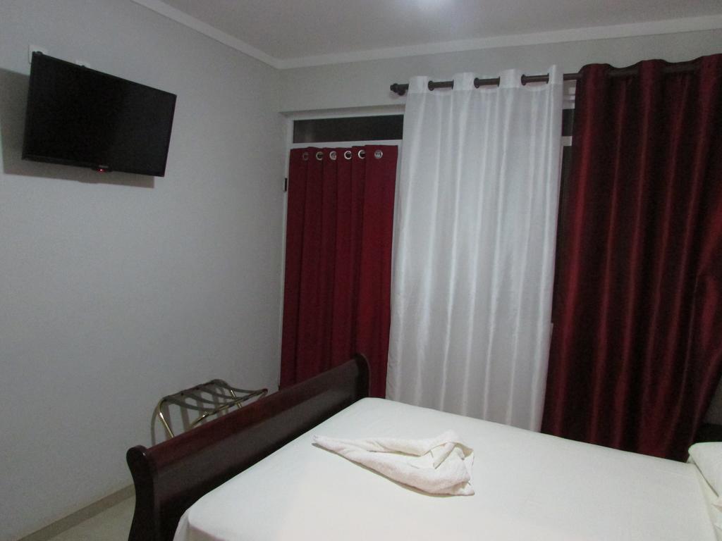 Residencial Girassol, Lda Bed & Breakfast São Filipe Eksteriør bilde