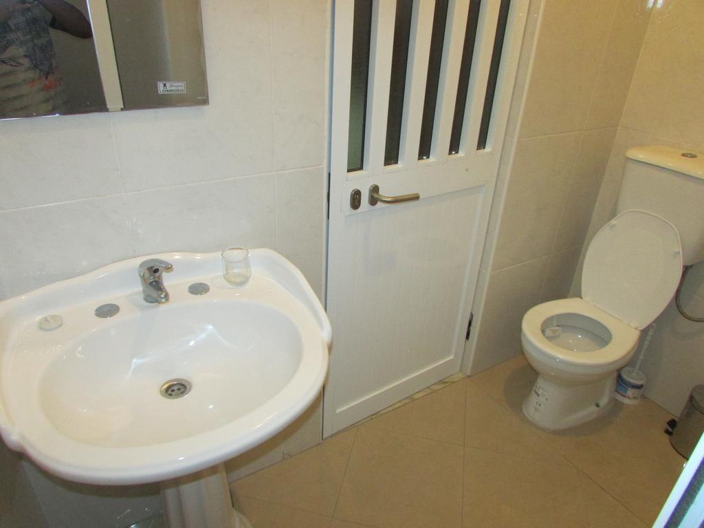 Residencial Girassol, Lda Bed & Breakfast São Filipe Eksteriør bilde